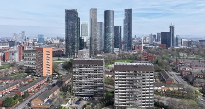 Owners of flats struggle to step up housing ladder