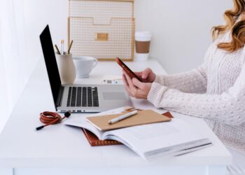 14 Best Places To Sell Used Electronics for Money