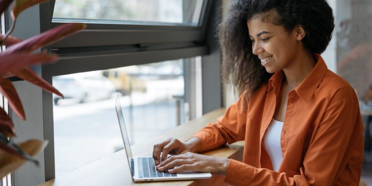 22 passive income ideas to achieve financial freedom