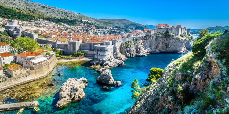 Where to stay in Dubrovnik (Best Areas & Places)