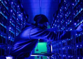 EU markets watchdog pushes for extra cyber defences in new crypto rules