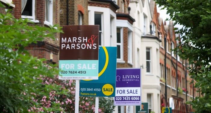 UK house prices hit record high in October, says Halifax