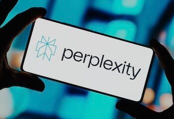 Perplexity Shopping Tests Ecommerce SMBs