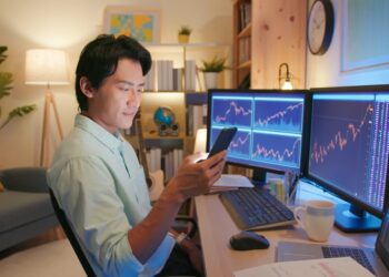 How to Research Stocks Before Investing in a Company (2024 Guide)