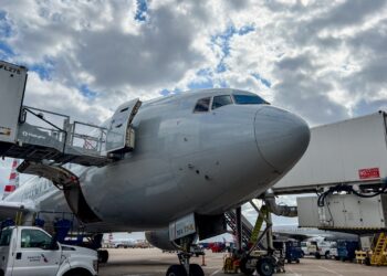 Make these travel resolutions now for a better passenger experience in 2025