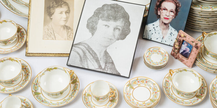 This 100-Year Set of Fine China Has Passed Through 5 Generations of Women