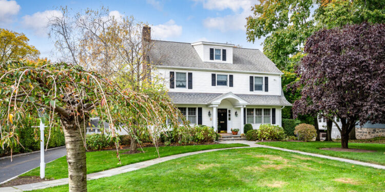 Homes for Sale in New York and Connecticut