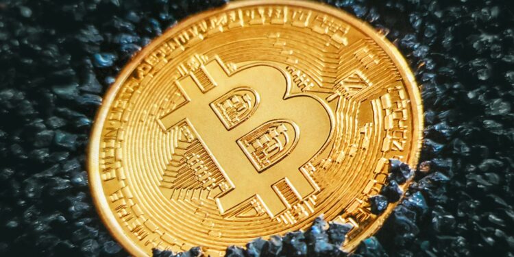 End Of The Road For Bitcoin? Analyst Reveals When Price Will Crash To $50,000