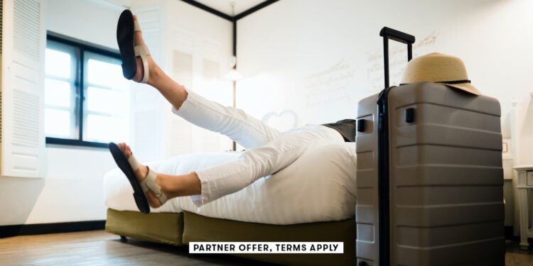 Why every solo female traveler needs a card with travel insurance