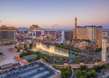 How to avoid paying parking fees in Las Vegas