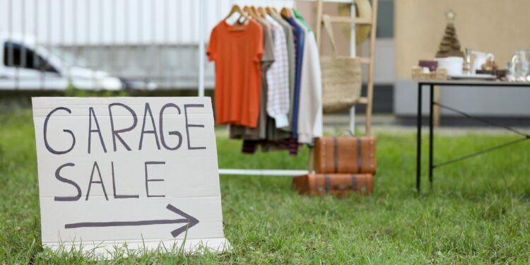 10 Garage Sale Tips To Make Extra Money