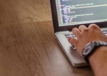 How To Choose the Right Software For Your Startup