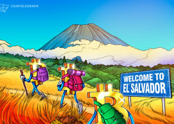 Bitcoin, crypto firms move to El Salvador, but success rides on banking access