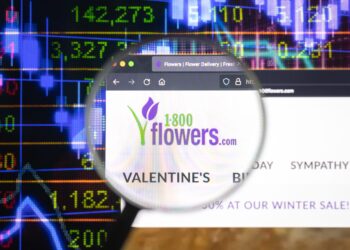 1-800-Flowers.com adds Valentine’s Day delivery help from Uber Direct