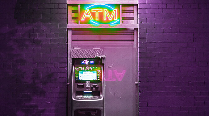 How to Avoid Paying Bank Fees While Traveling (Updated 2025)