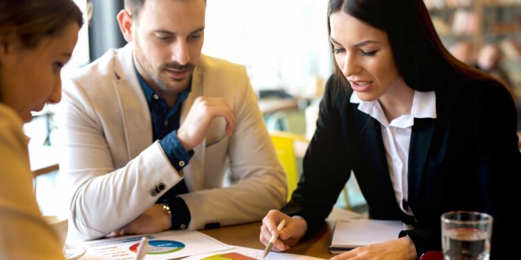 Project Crashing in Project Management: Definition & Best Practices