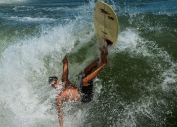 Your Chatbot is Annoying. Here’s How to Fix AI Customer Support