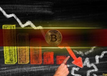 Bitcoin on the Edge: Will $82K Support Hold or Are We Heading to $71K?