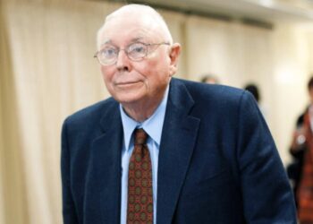 8 Charlie Munger Quotes for Investors Through This Bitcoin Price Retreat