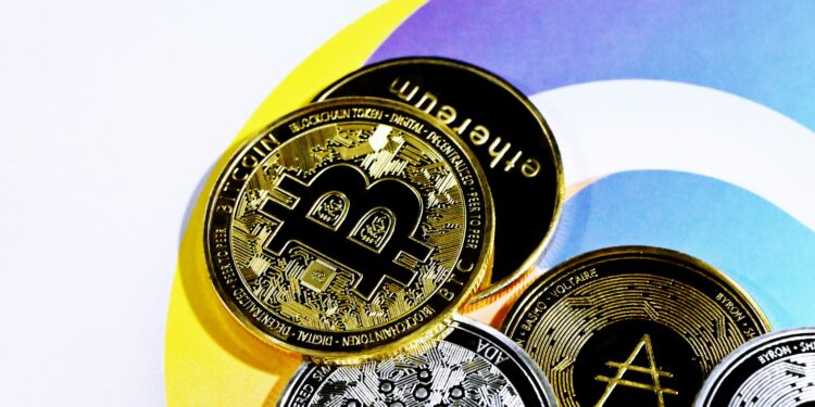 Warning: Bitcoin And Altcoins Fischer Transform Indicator Turn Bearish For The First Time Since 2021