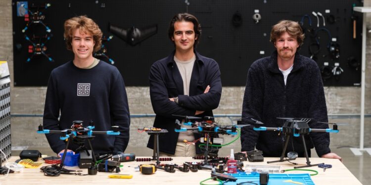 Defense tech Theseus landed Y Combinator, the US Special Forces, and $4.3M from a tweet