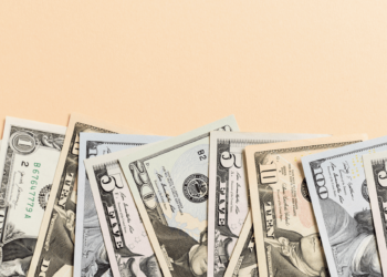 16 Low Effort Side Hustles That Can Make You Extra Money