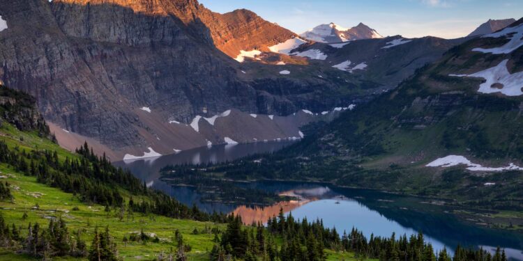 25 Best Places to Visit in August USA (2025 Edition)