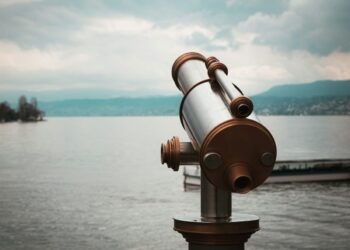 How Vector Search in AI Impacts Your Data Strategy for 2025