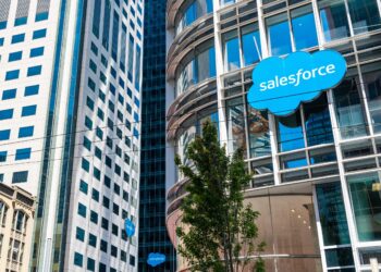 Salesforce to acquire the startup Convergence.ai