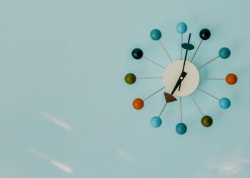 These Insider Tips Can Boost Your Freelance Writing Business | by Rainne Mendoza | The Startup | Jul, 2025