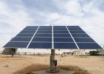 Saudi Arabia to boost renewable energy with $8bn investment