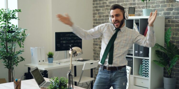 A Guy I Know Attributed All His Business Success to Luck. I Find Him an Arsehole. | by Aldric Chen | The Startup | Sep, 2025