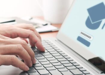 10 High-Paying Remote Jobs for College Students