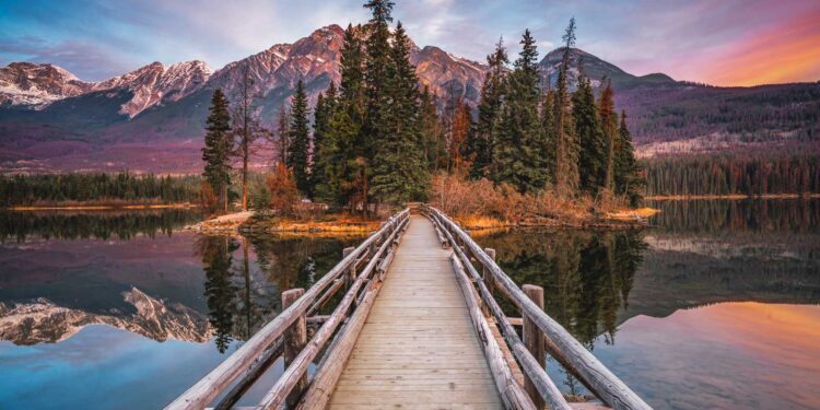 14 Best Hikes in Jasper National Park – Alberta Canada