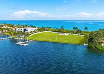 Empty Manalapan Plot Intended for ‘America’s Most Expensive Home’ Is Listed for $75 Million