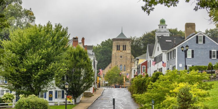 In the Birthplace of Thanksgiving, a Modern Battle Erupts Over Affordable Housing