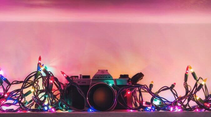 25+ Best Holiday Gifts for Travelers in 2025