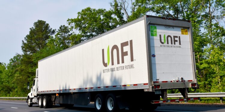 UNFI taps into AI to improve forecasting, fulfillment