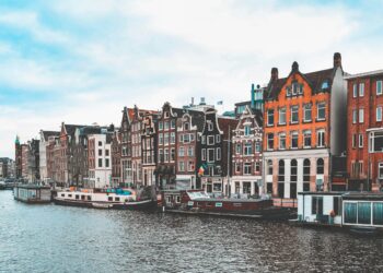 BERT Models and Its Variants