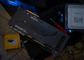 I Built a Tiny GPU From Scratch (And Now I Actually Understand AI Hardware)