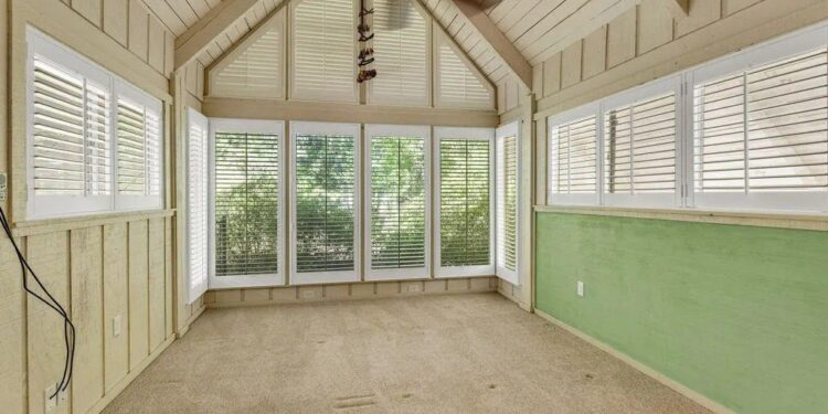 Mahalo Mississippi! Polynesian Property Brings a Slice of Hawaiian Living to Diamondhead for Just $315K