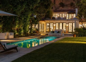 EXCLUSIVE: ‘King of Hollywood’ Douglas Fairbanks’ Former Beachfront Paradise Sells for $16 Million