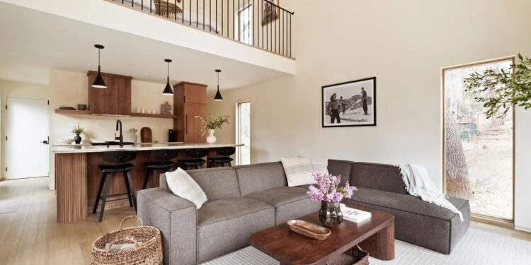 $1 Million Scandinavian-Inspired Big Bear Cabin ‘Built for Financial Performance’ Offers Up Wildly Lucrative Business Opportunity