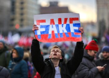 Irony alert: Hallucinated citations found in papers from NeurIPS, the prestigious AI conference