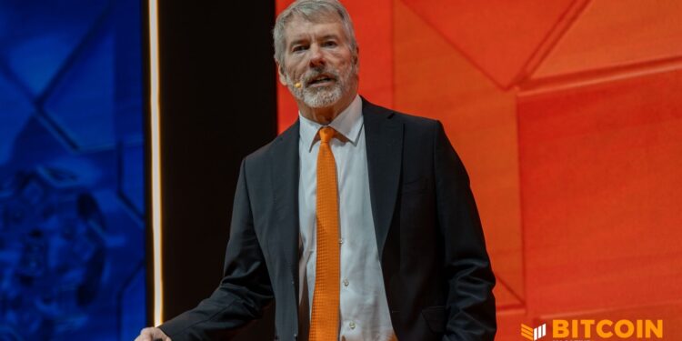 Strategy ($MSTR) Hits 52-Week Low As Bitcoin Crashes To $83k