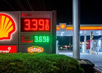 Stoxx 600, Shell, Anglo American, Maersk earnings