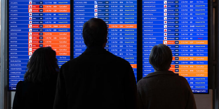 Airlines start canceling flights ahead of another monster winter storm