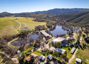 Working Winery With Hollywood Heritage in the Heart of Central California Lists for $7 Million