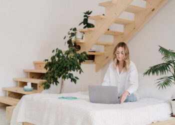 14 Boring Businesses That Make Money Month After Month