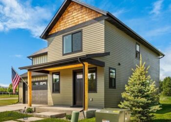 ‘Yellowstone’ Star Luke Grimes Gets Snubbed by Montana Locals: ‘Go Back’